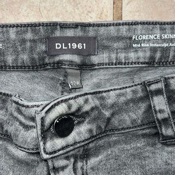 DL1961 Florence Instasculpt Skinny Jeans Plus Size 22W - Picture 5 of 11